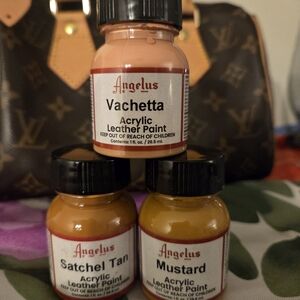 Angelus Vachetta, Satchel Tan & Mustard Acrylic Leather Paint Louis Vuitton